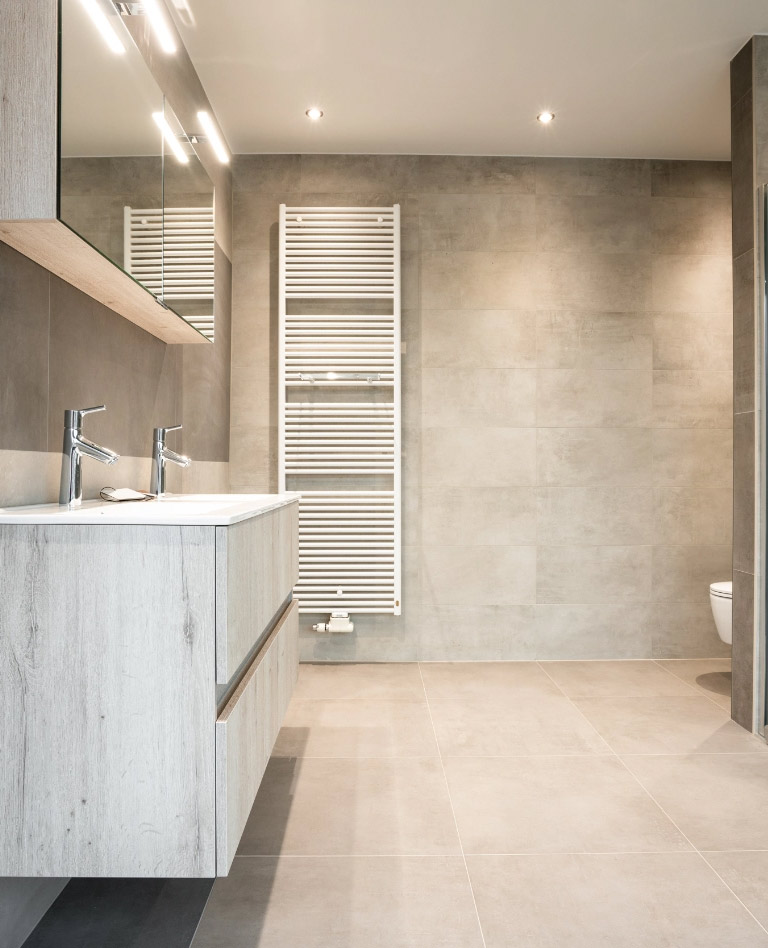 Moderne stijl badkamer moderne badkamer totaalrenovatie